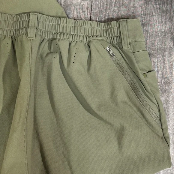Lululemon Classic-Fit Hiking Pants [2240]